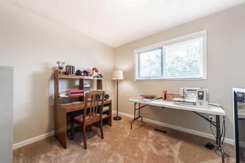 3104 58 Avenue, Lloydminster, AB 