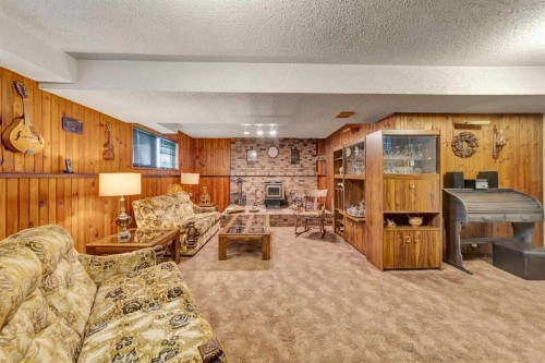 3104 58 Avenue, Lloydminster, AB 