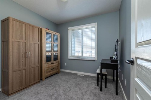 Unit 7-3390 72 Avenue, Lloydminster, AB - Indoor