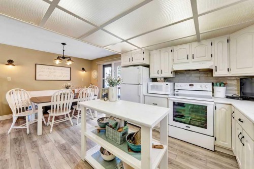 4501 53 Street, Dewberry, AB 