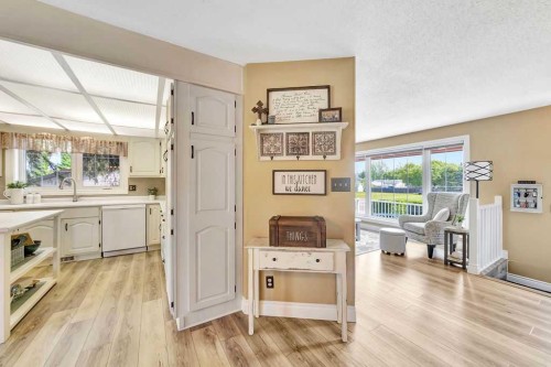 4501 53 Street, Dewberry, AB 