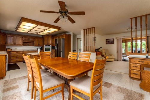 Ne 19-47-23-W3 Rm Eldon, Maidstone, SK - Indoor Photo Showing Dining Room