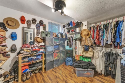 4910 58 Avenue, Lloydminster, AB 