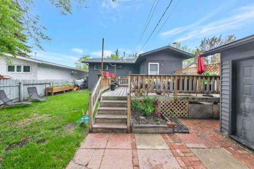 4910 58 Avenue, Lloydminster, AB 