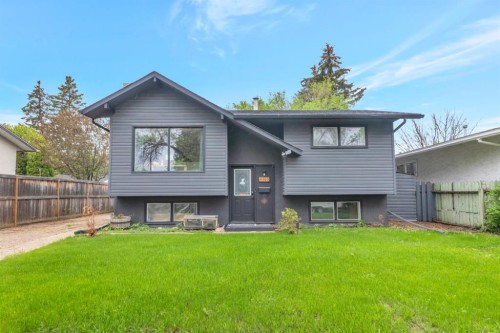 4910 58 Avenue, Lloydminster, AB 