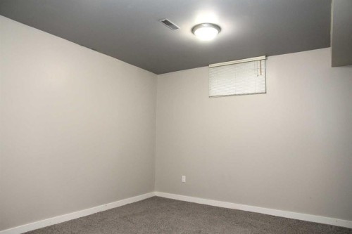 5224 23 Street, Lloydminster, AB - Indoor Photo Showing Other Room