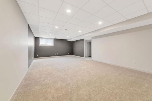 3701 70 Avenue, Lloydminster, AB 