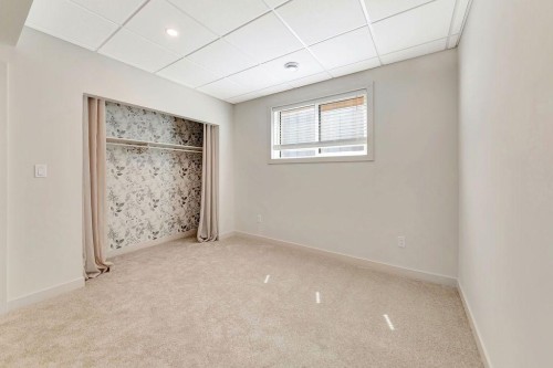 3701 70 Avenue, Lloydminster, AB 