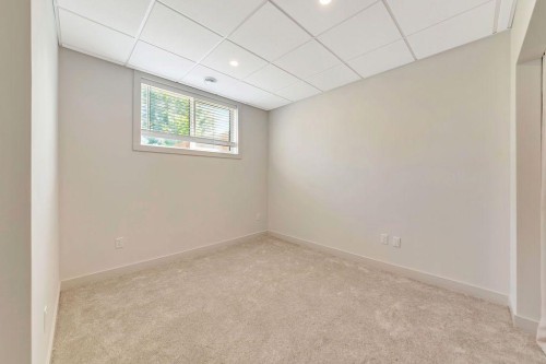 3701 70 Avenue, Lloydminster, AB 