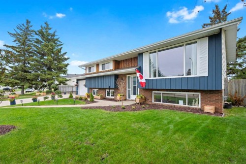 5609 35 Street, Lloydminster, AB - Outdoor