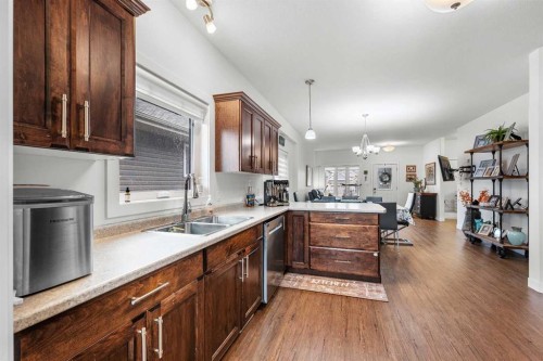 6015 18 Street, Lloydminster, AB - Indoor Photo Showing Kitchen With Double Sink