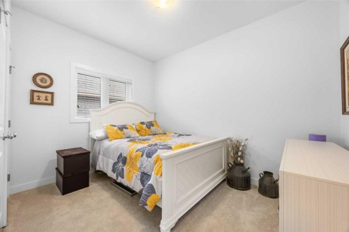6015 18 Street, Lloydminster, AB - Indoor Photo Showing Bedroom