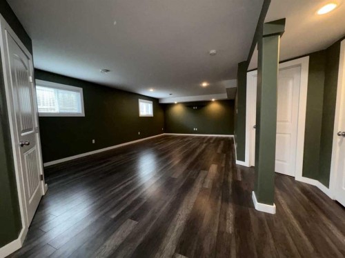 5221 15 Street, Lloydminster, AB 