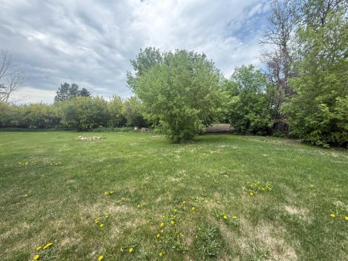5144 53 Street, Irma, AB 