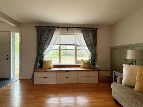 5144 53 Street, Irma, AB 