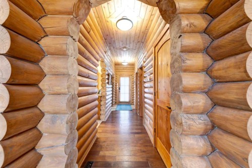 16 Lakeview Drive, Lac Des Iles, SK 