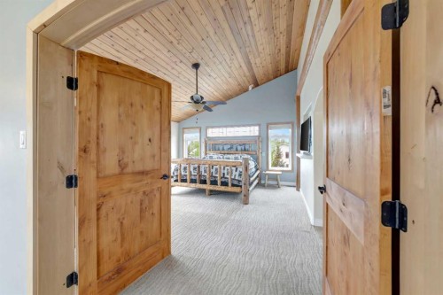 16 Lakeview Drive, Lac Des Iles, SK 