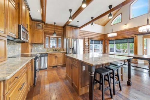 16 Lakeview Drive, Lac Des Iles, SK 