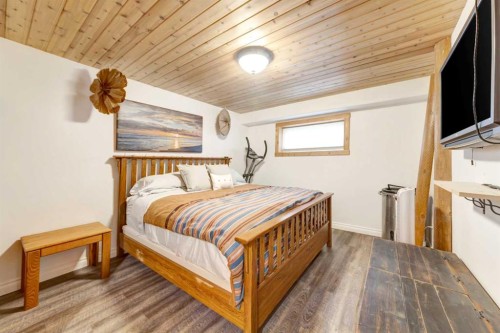 16 Lakeview Drive, Lac Des Iles, SK 