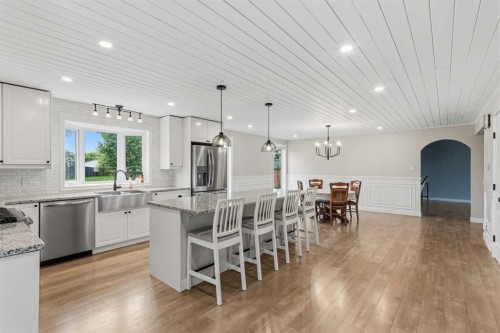 5613 37 Street, Lloydminster, AB 