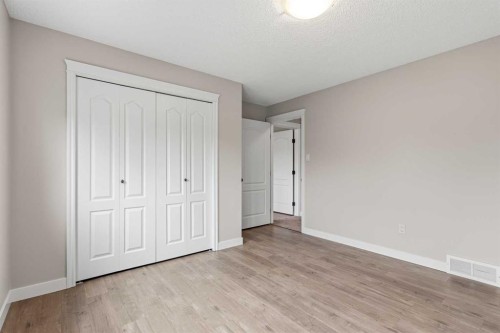 5613 37 Street, Lloydminster, AB 