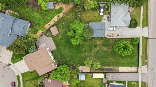5613 37 Street, Lloydminster, AB 