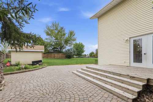 5613 37 Street, Lloydminster, AB 