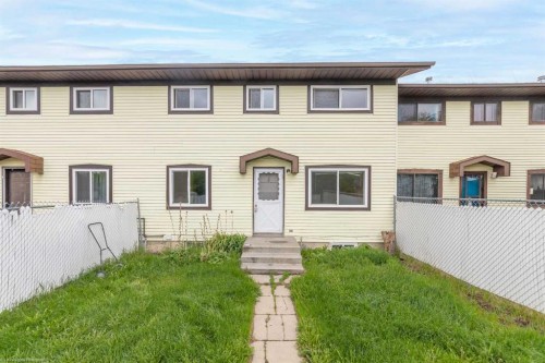 6-17 3 Avenue Se, Marshall, SK 