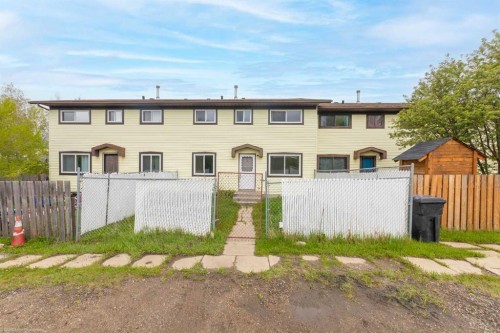 6-17 3 Avenue Se, Marshall, SK 