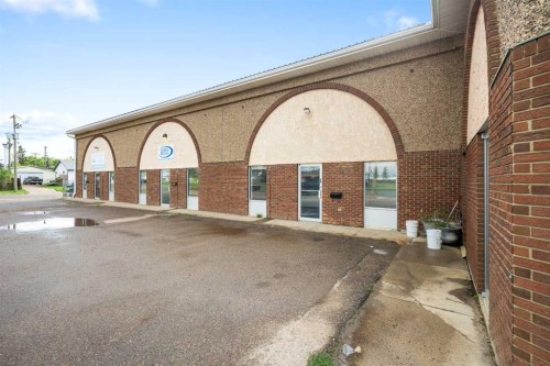 2-5702 50 Avenue, Lloydminster, AB 