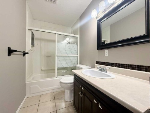 528 16 Street, Wainwright, AB 