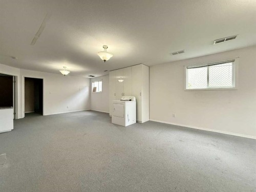 528 16 Street, Wainwright, AB 