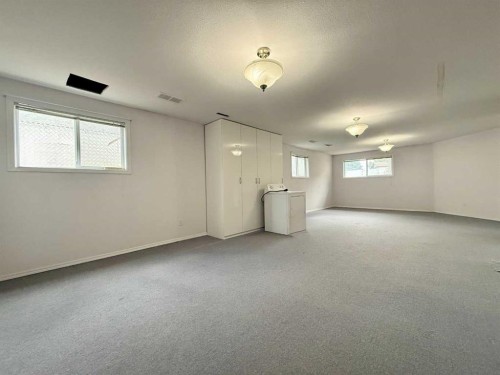 528 16 Street, Wainwright, AB 