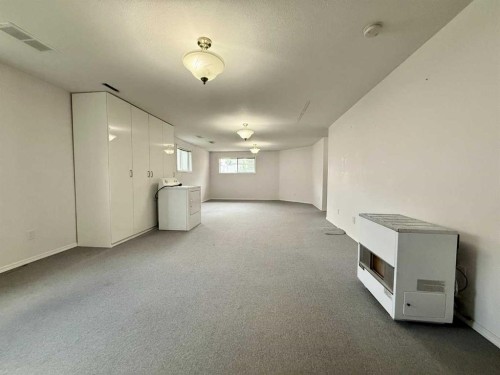 528 16 Street, Wainwright, AB 