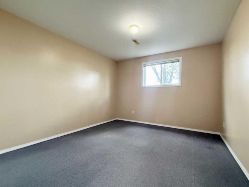 528 16 Street, Wainwright, AB 