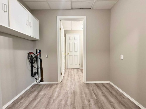528 16 Street, Wainwright, AB 