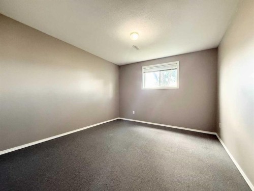 528 16 Street, Wainwright, AB 