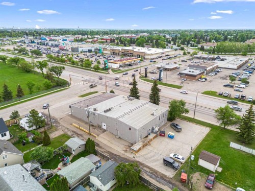 5402 44 Street, Lloydminster, AB 