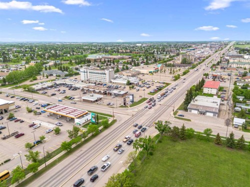 5402 44 Street, Lloydminster, AB 