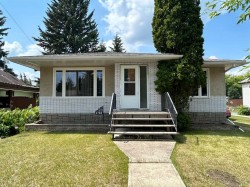 4708 49 Street Myrnam, AB T0B 3K0