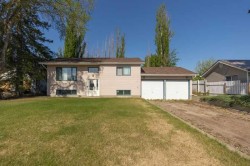 19 3rd street west St. Walburg, SK S0M 2T0