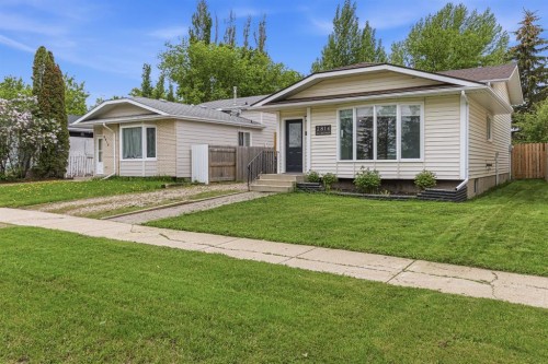 2814 45 Avenue, Lloydminster, SK 