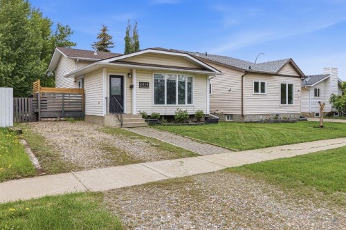 2814 45 Avenue, Lloydminster, SK 