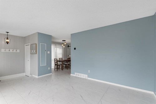 2814 45 Avenue, Lloydminster, SK 