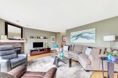 2111 56 Avenue, Lloydminster, AB 