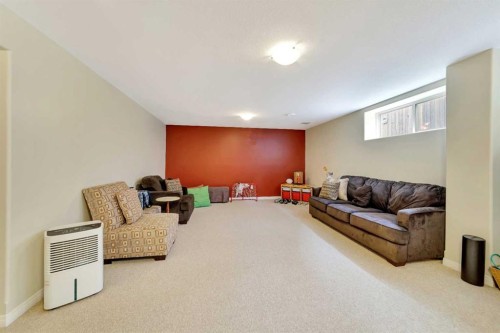 2111 56 Avenue, Lloydminster, AB 