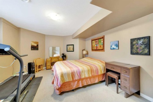 2111 56 Avenue, Lloydminster, AB 