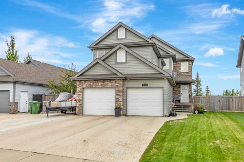 2111 56 Avenue, Lloydminster, AB 