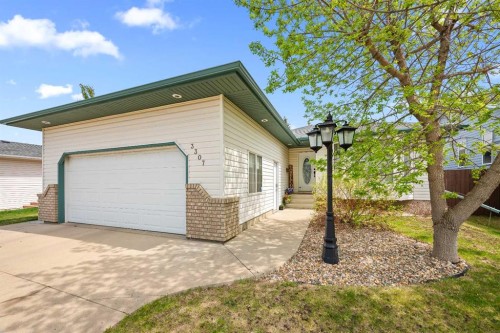 3307 61 Avenue, Lloydminster, AB 