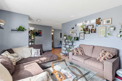 207 7 Avenue, Paradise Hill, SK 